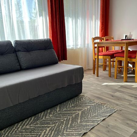 Centr00M Apartman Dunafoldvar エクステリア 写真