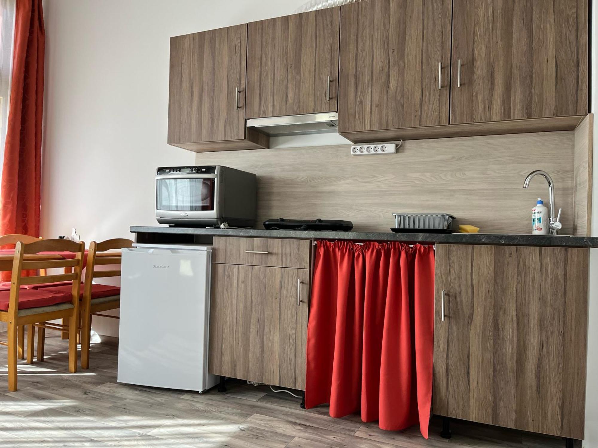 Centr00M Apartman Dunafoldvar エクステリア 写真